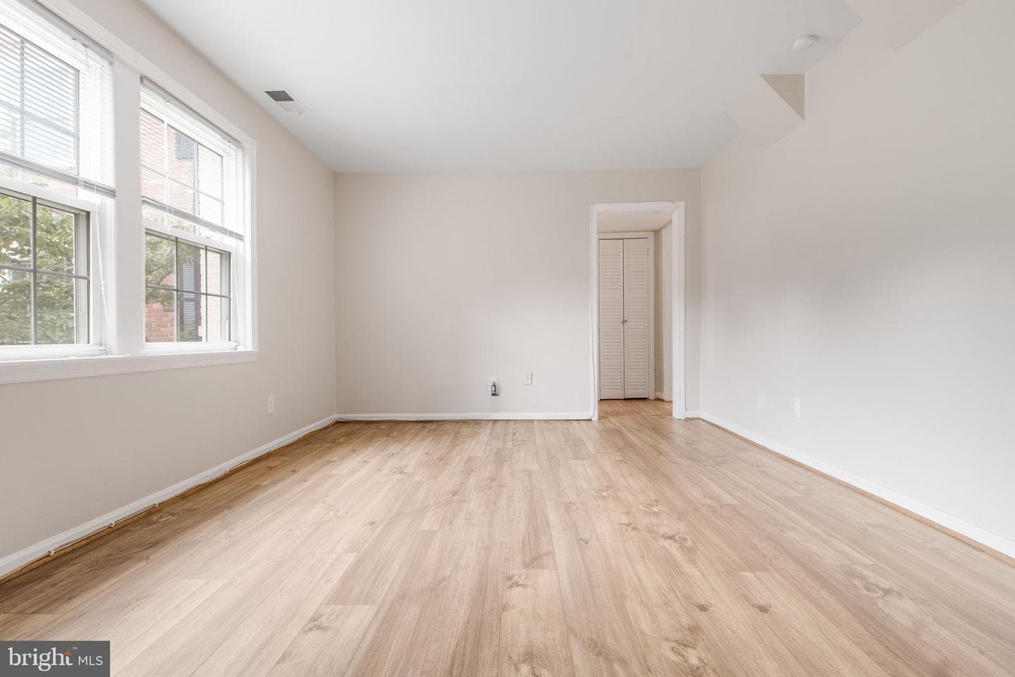 3923 Pennsylvania Avenue SE #201 photo 4