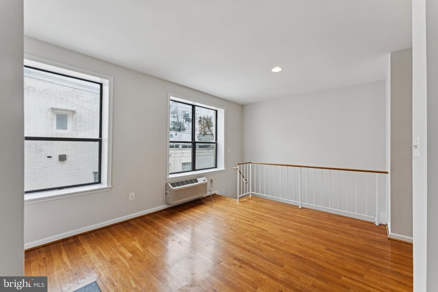 2145 California Street NW #303 photo 10