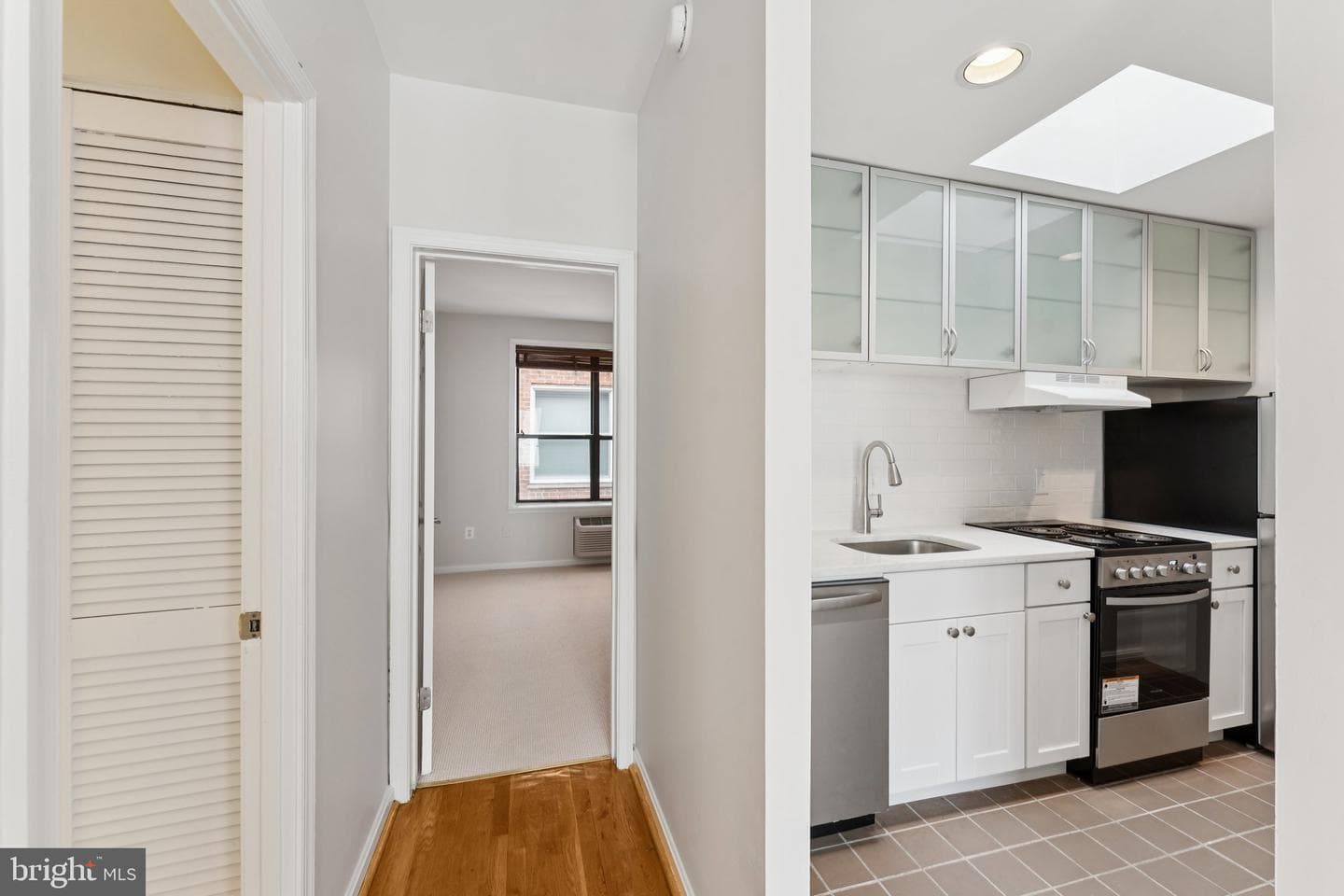 2145 California Street NW #303 photo 12