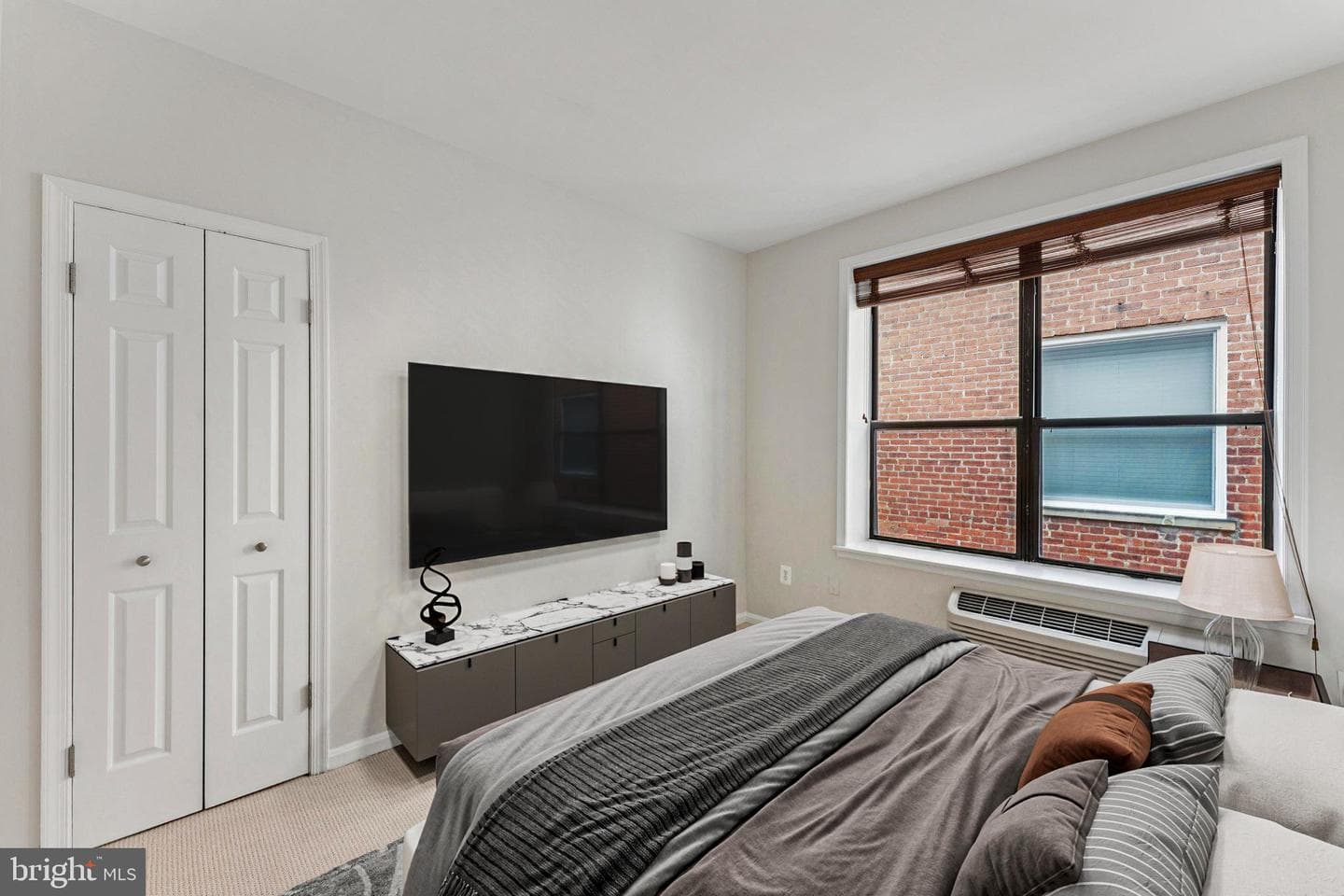 2145 California Street NW #303 photo 14