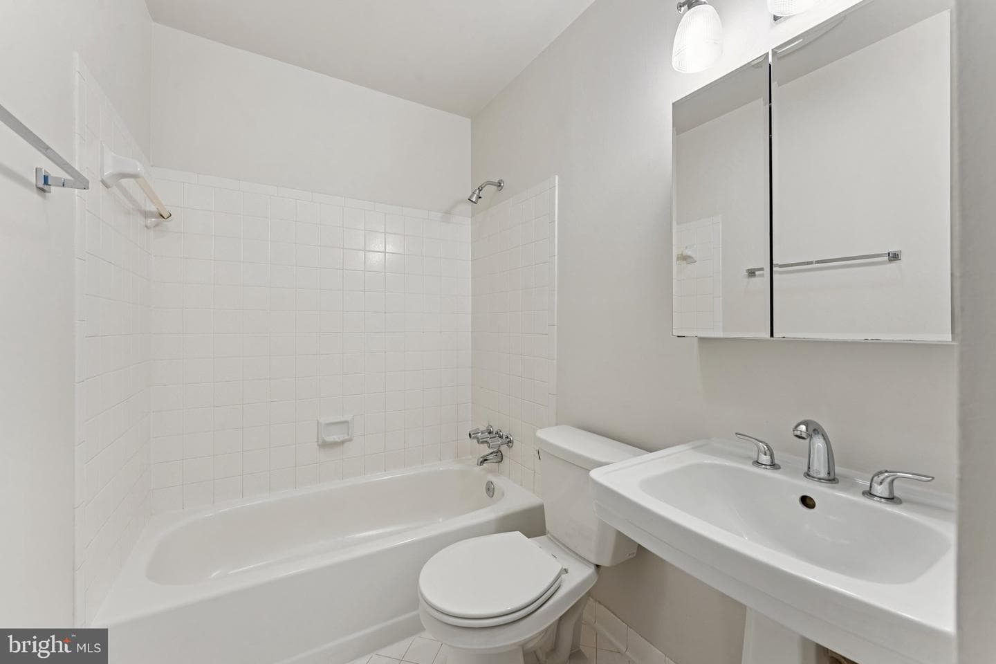 2145 California Street NW #303 photo 17