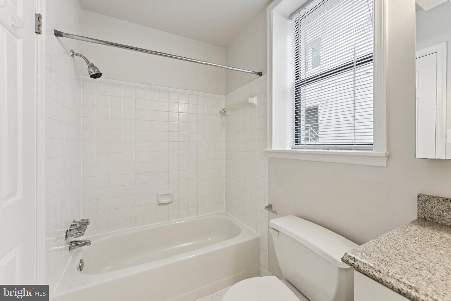 2145 California Street NW #303 photo 21