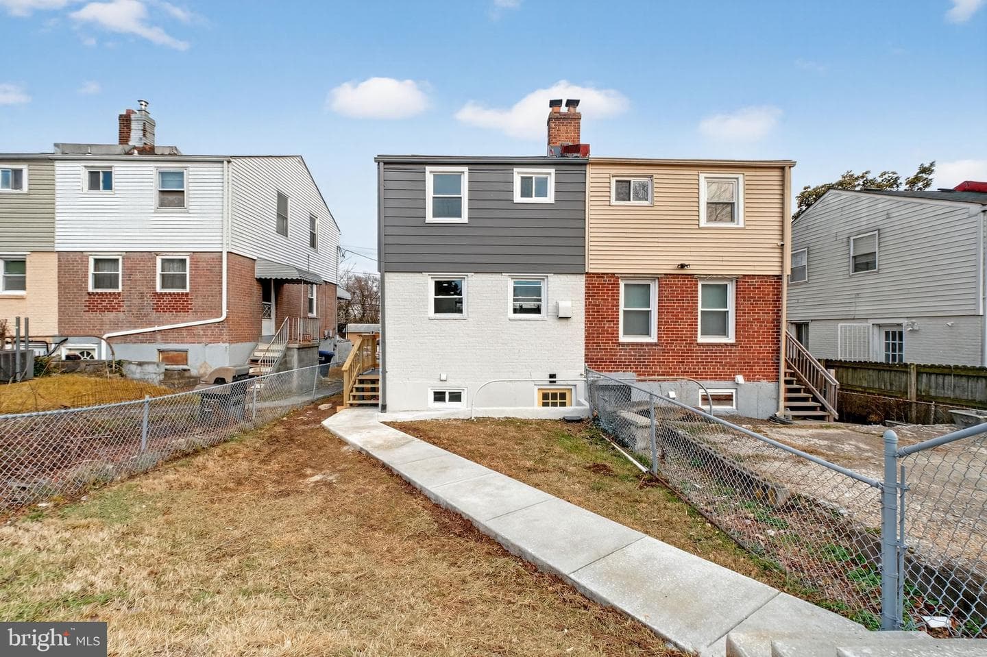 840 Division Avenue NE photo 24