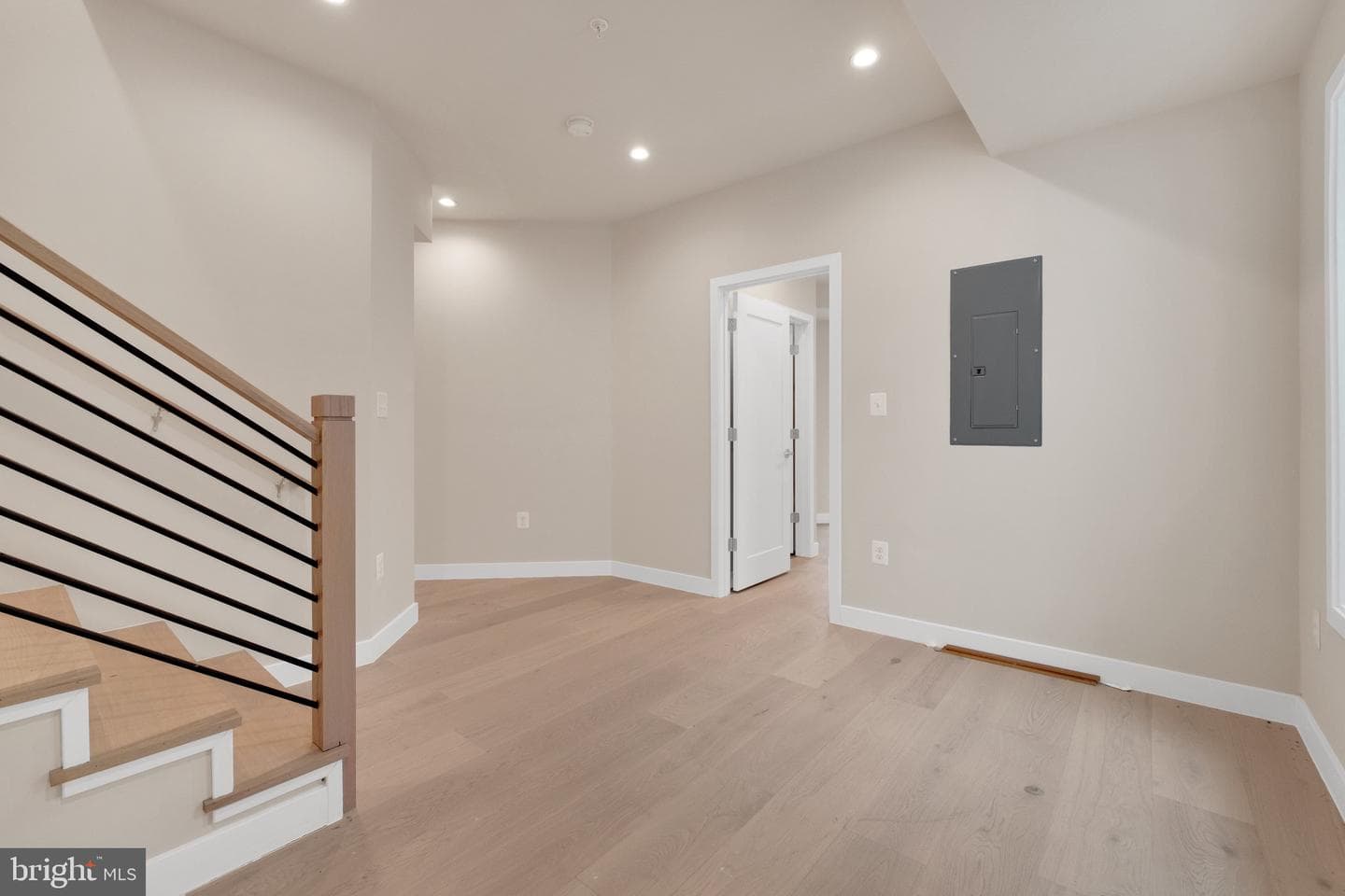 854 Xenia Street SE #102 photo 17