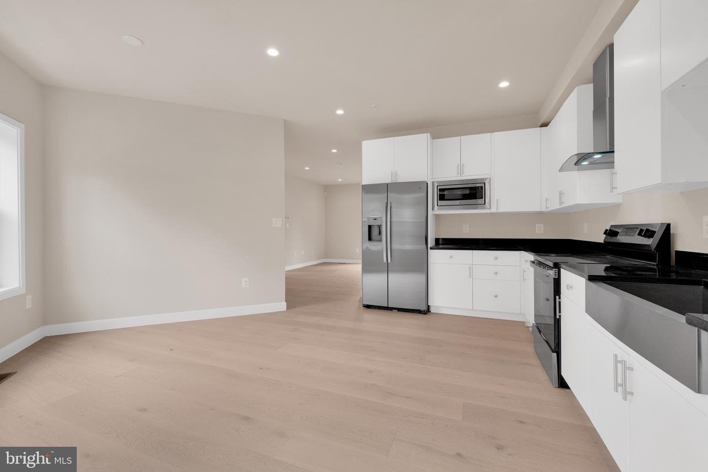 854 Xenia Street SE #102 photo 6
