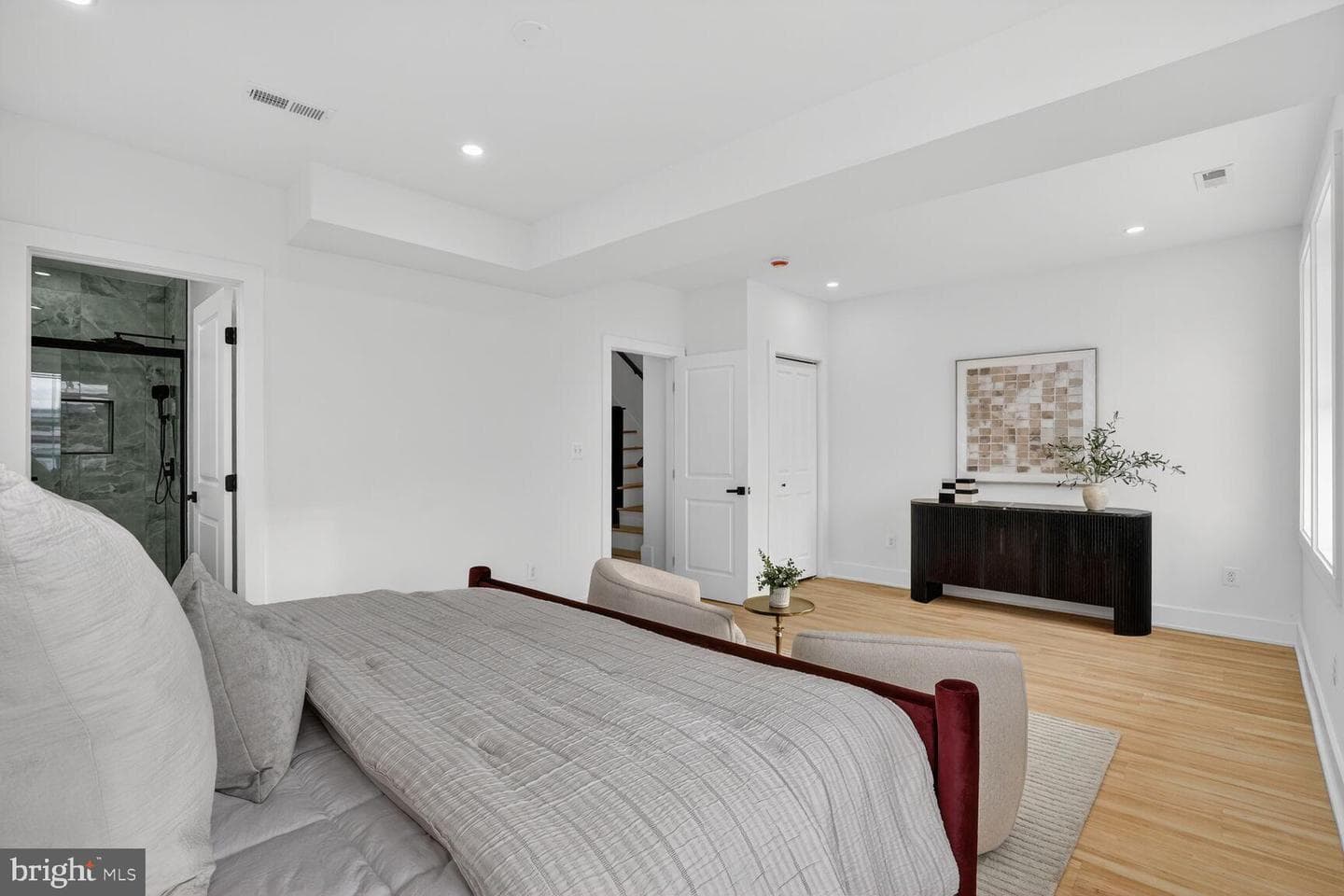 4629 9th Street NW photo 24