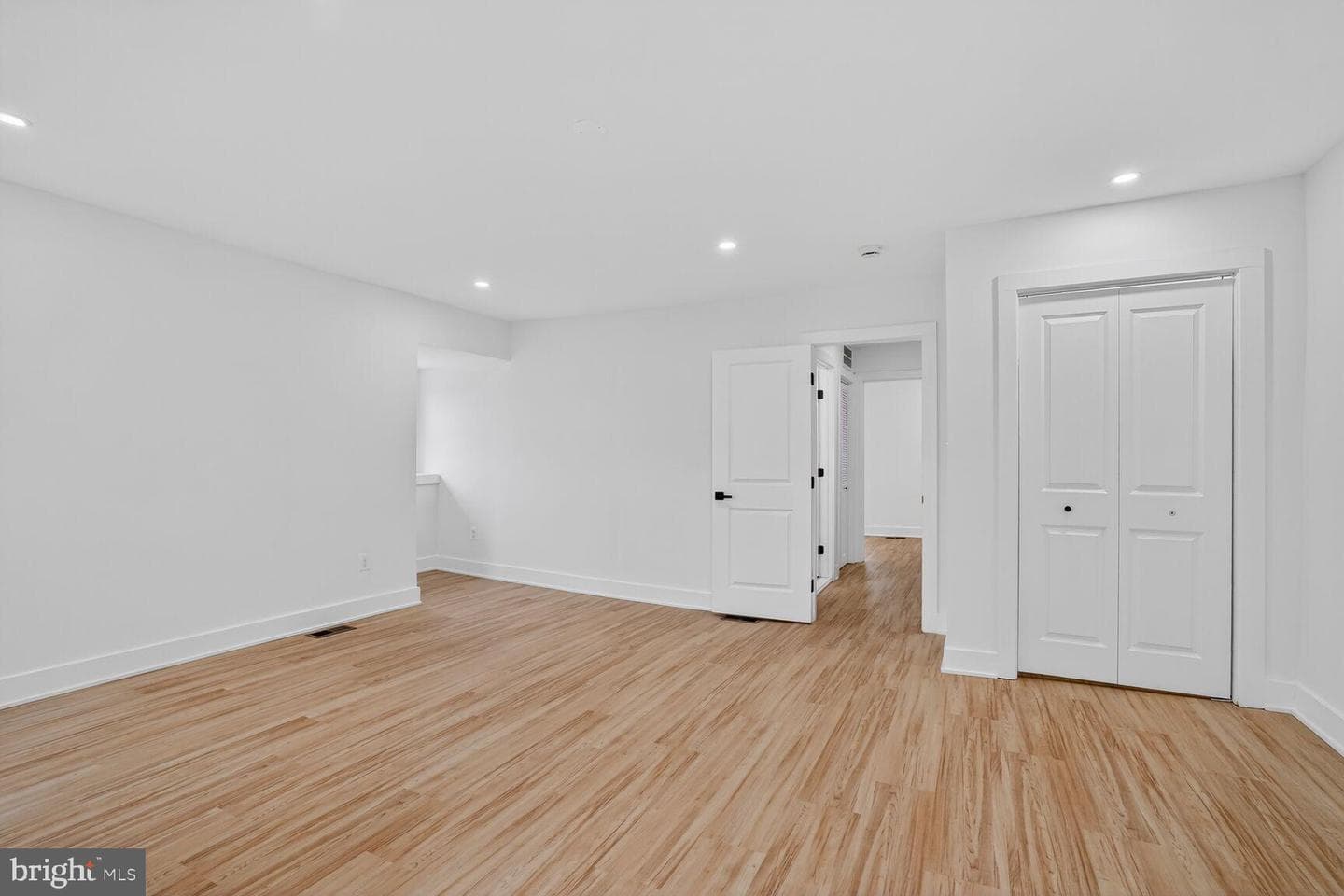 4629 9th Street NW photo 28