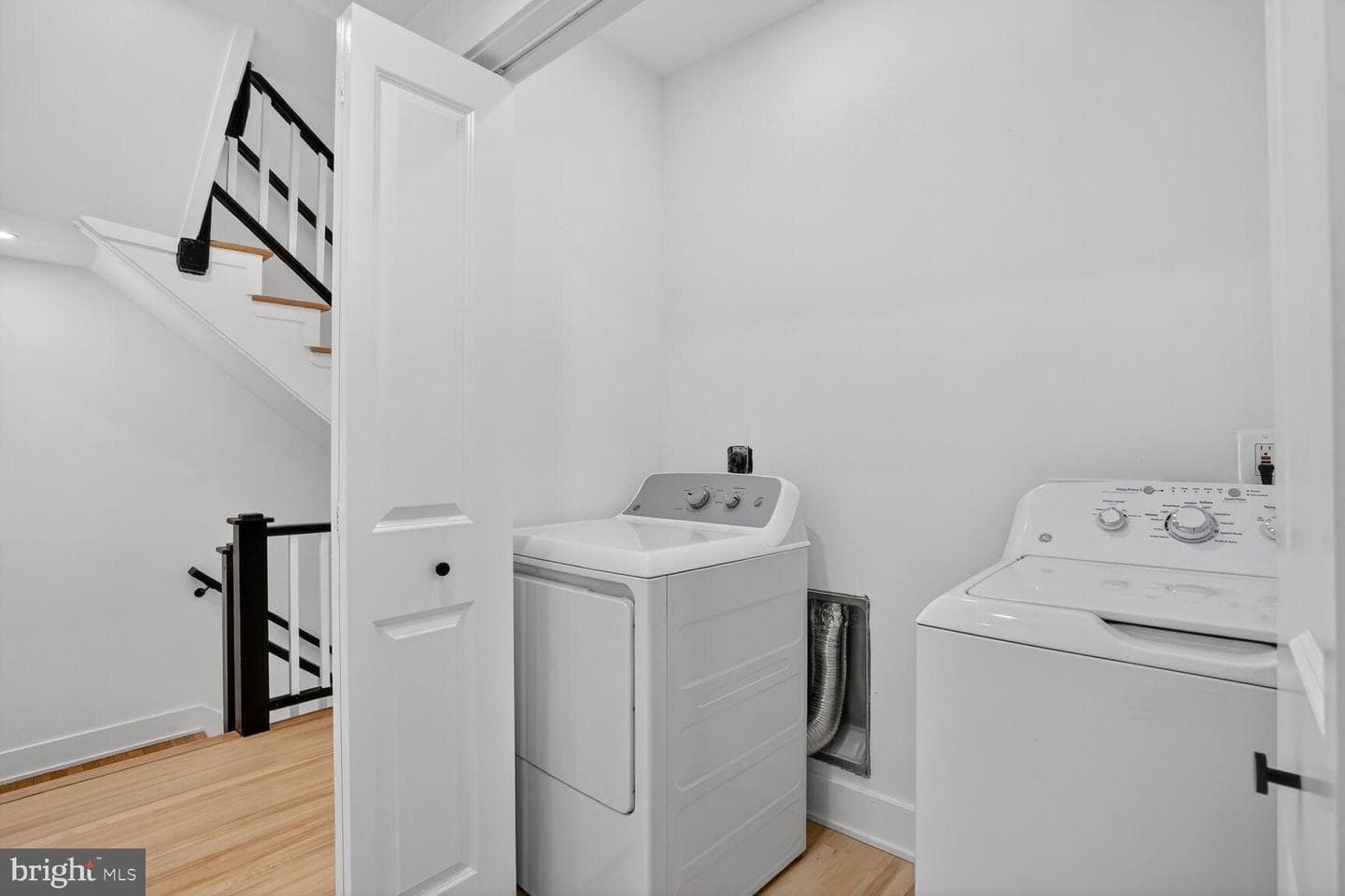 4629 9th Street NW photo 31