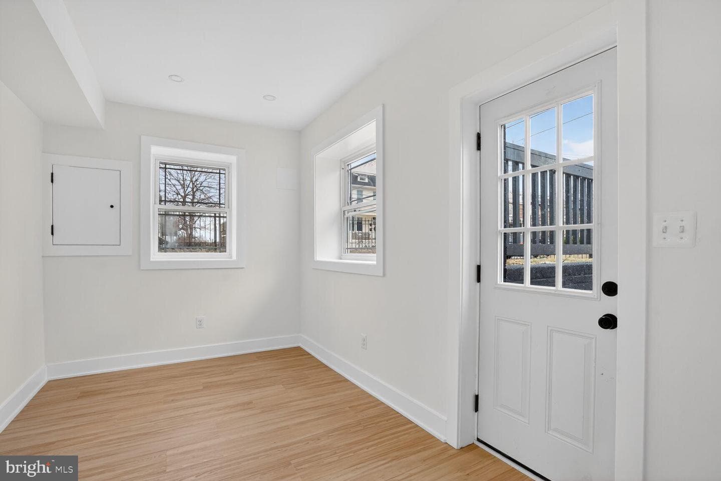 4629 9th Street NW photo 37