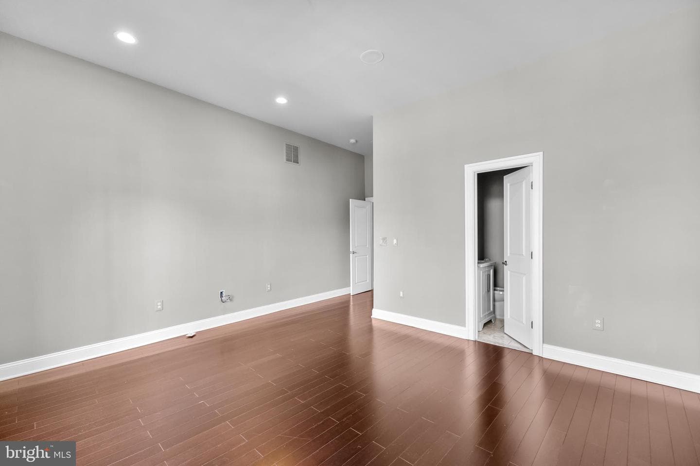151 V Street NW #4 photo 40