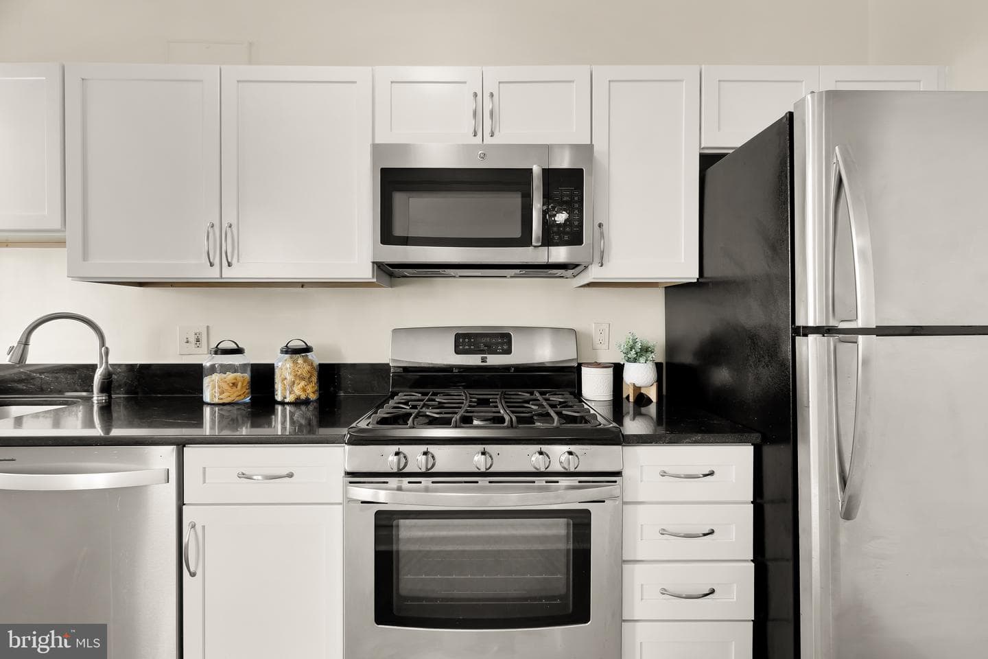 2456 20th Street NW #unit 403 photo 8
