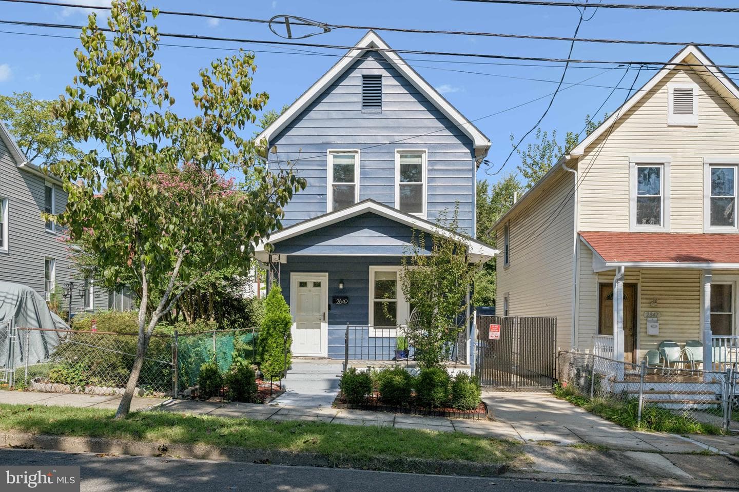 2849 Mills Avenue NE photo 1