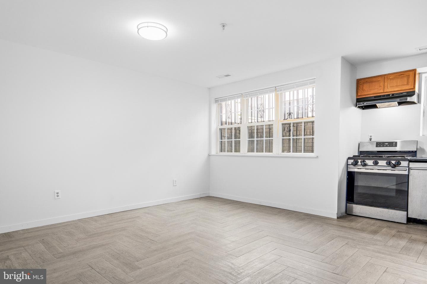 3221 8th Street SE #1 photo 5