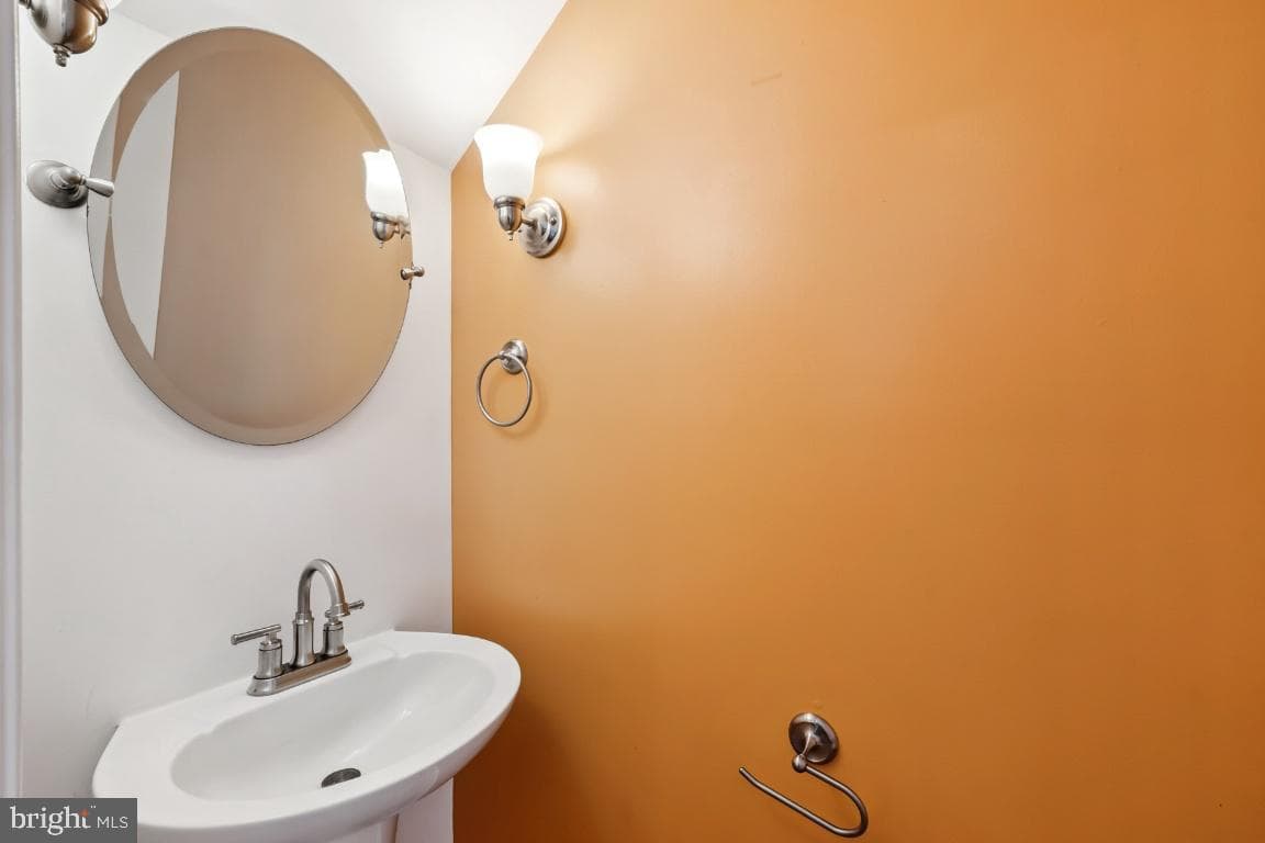 423 18th Street NE #7 photo 15