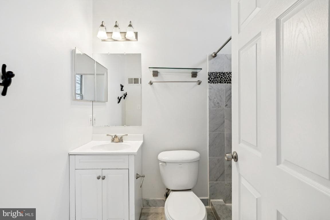 423 18th Street NE #7 photo 19