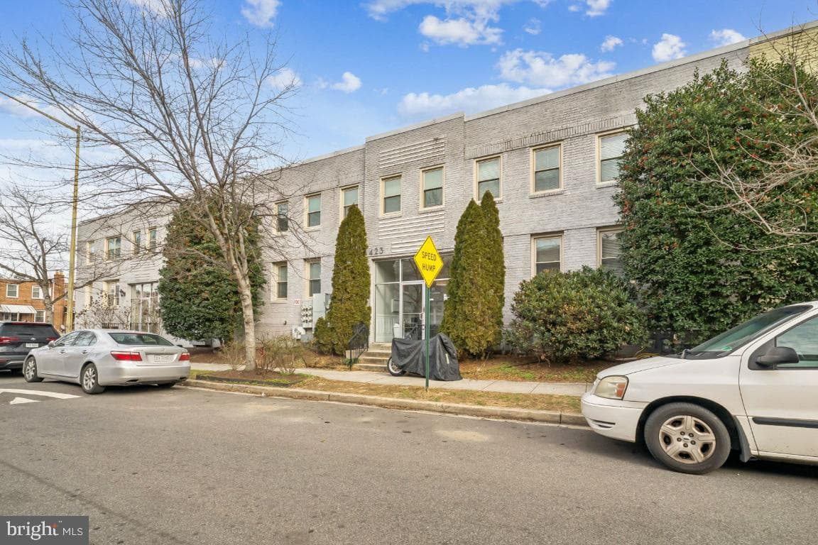 423 18th Street NE #7 photo 3