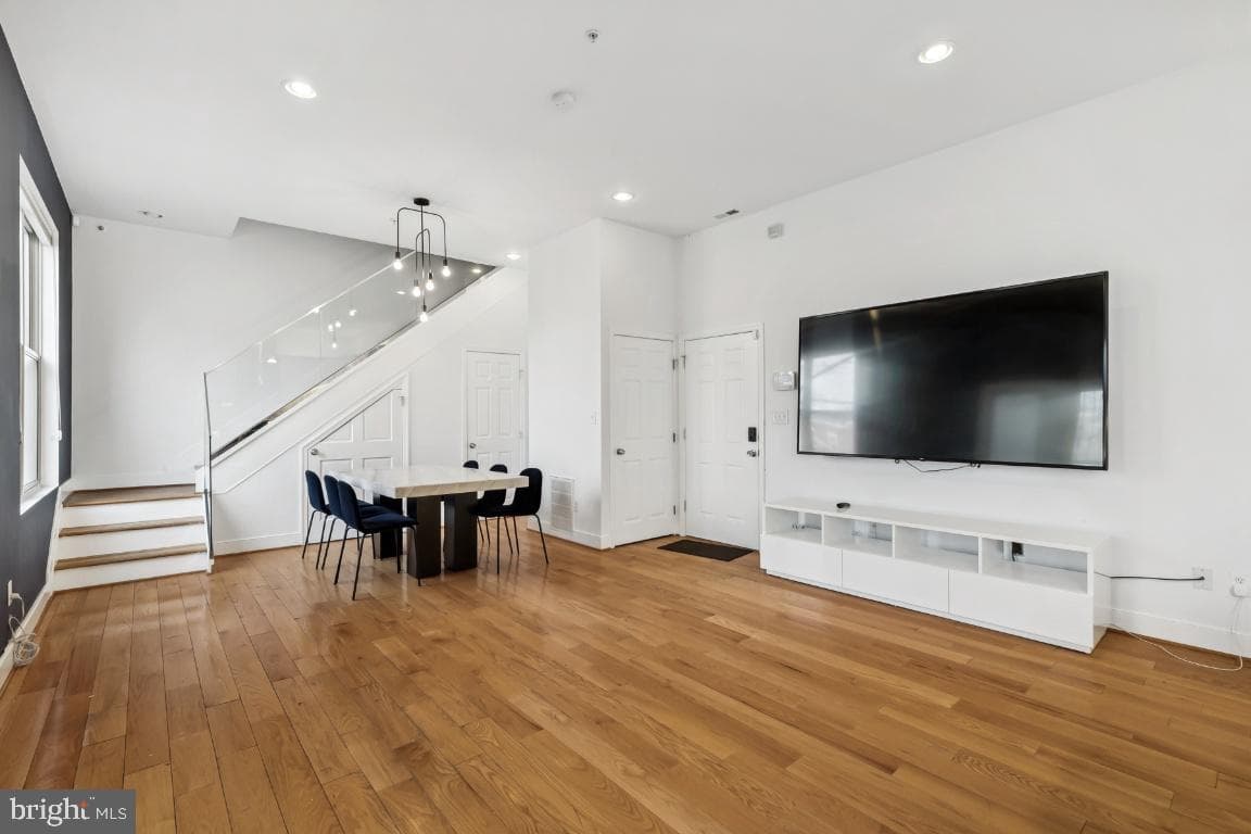 423 18th Street NE #7 photo 6