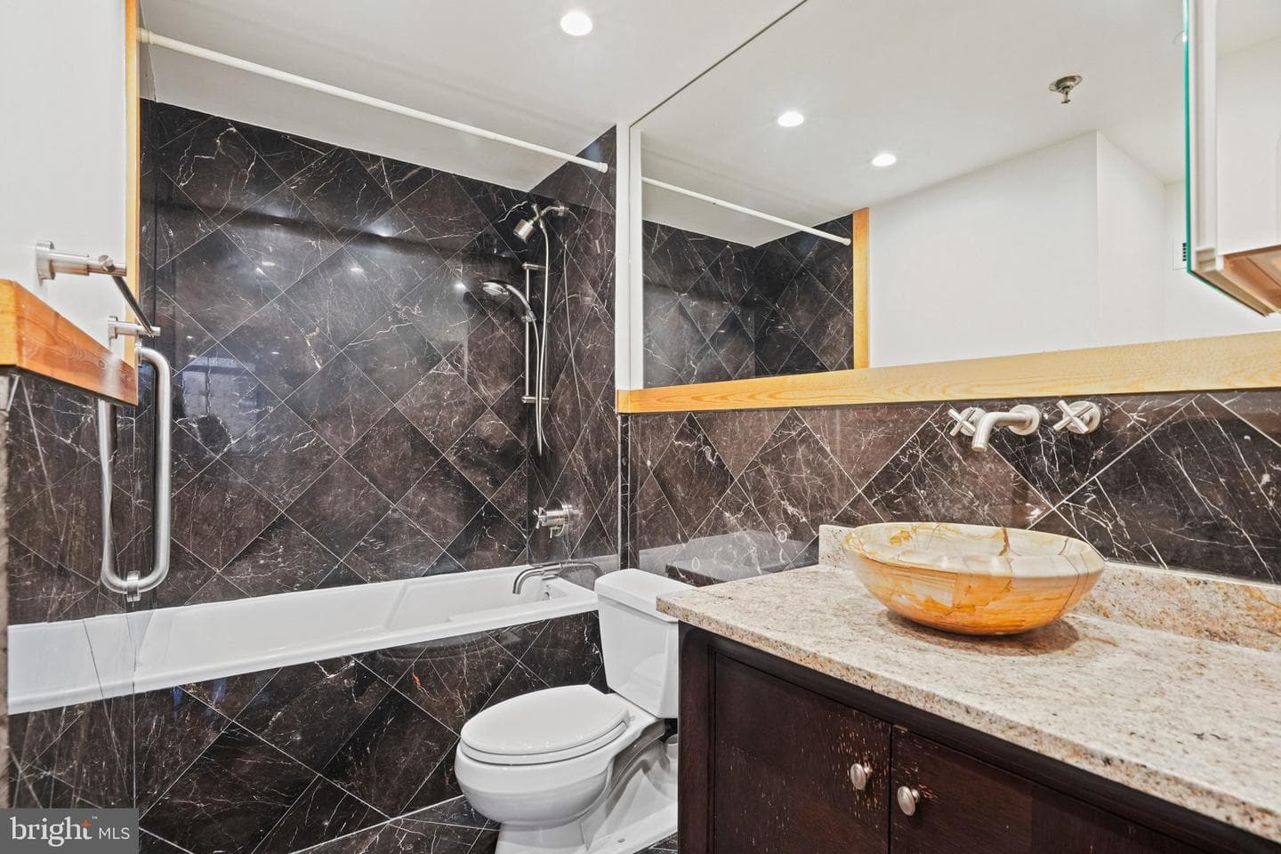 1312 Massachusetts Avenue NW #309 photo 27