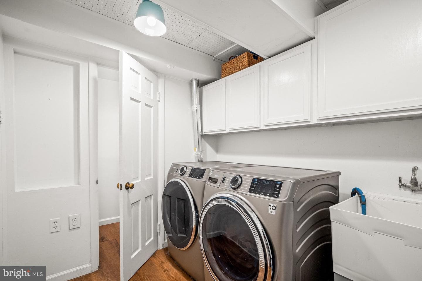 5047 Glenbrook Terrace NW photo 27