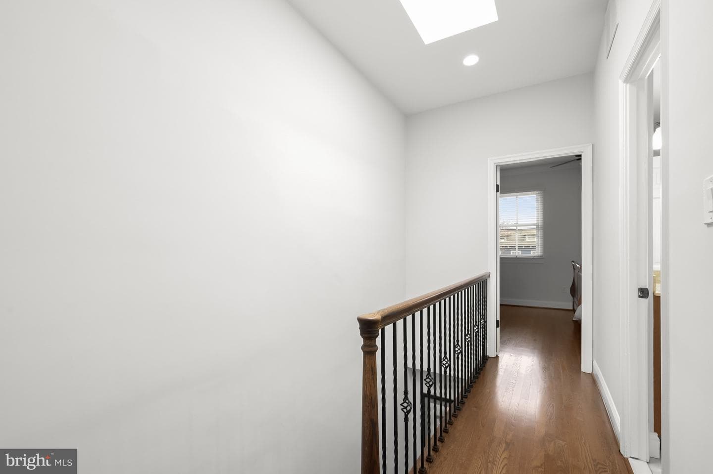 237 10th Street SE photo 15