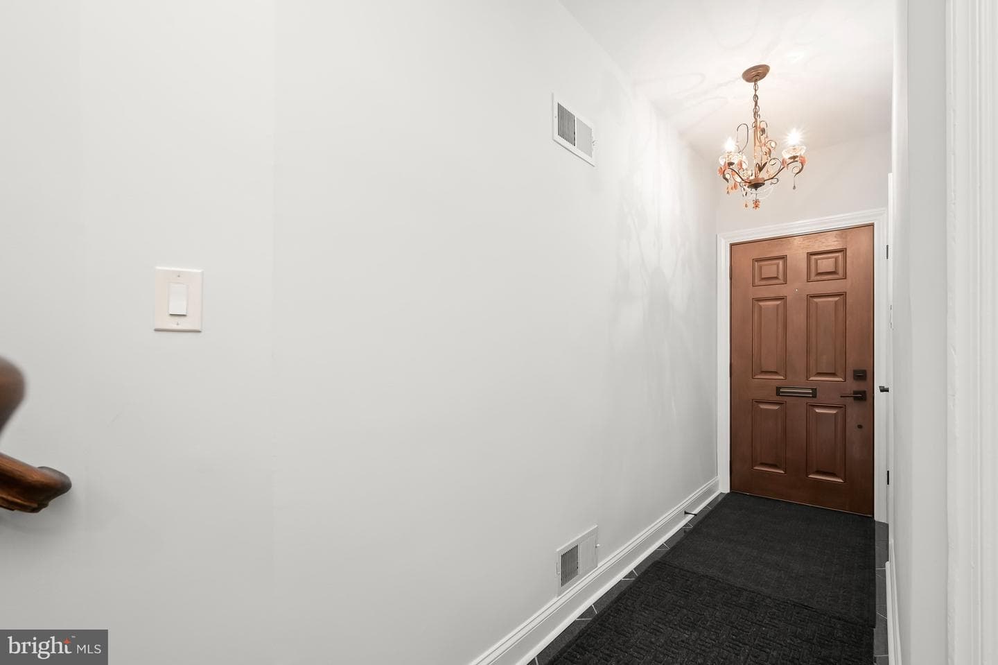 237 10th Street SE photo 5