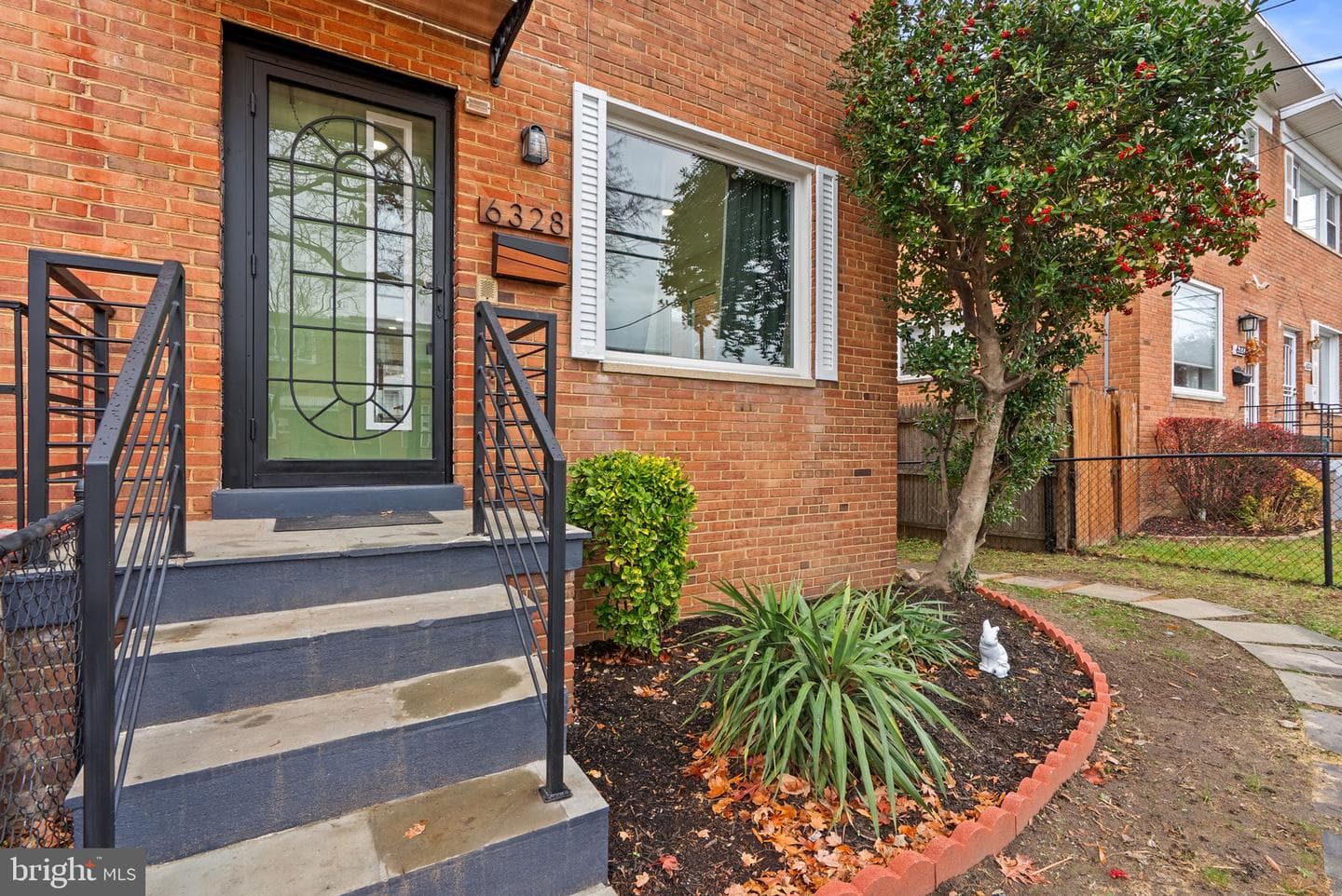 6328 North Capitol Street NW photo 3