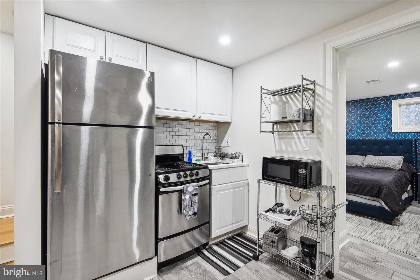 1214 East Capitol Street NE photo 20