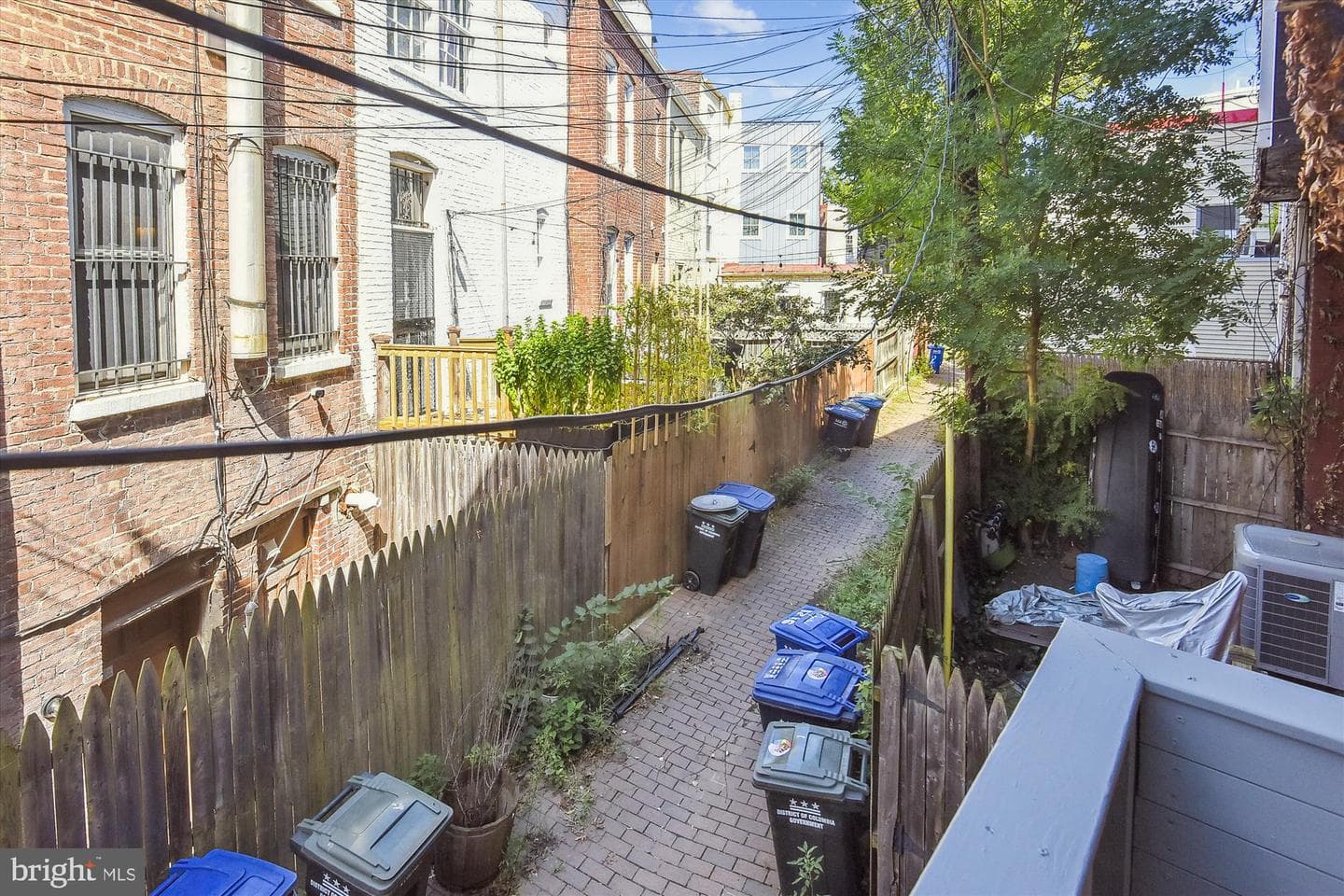1214 East Capitol Street NE photo 41