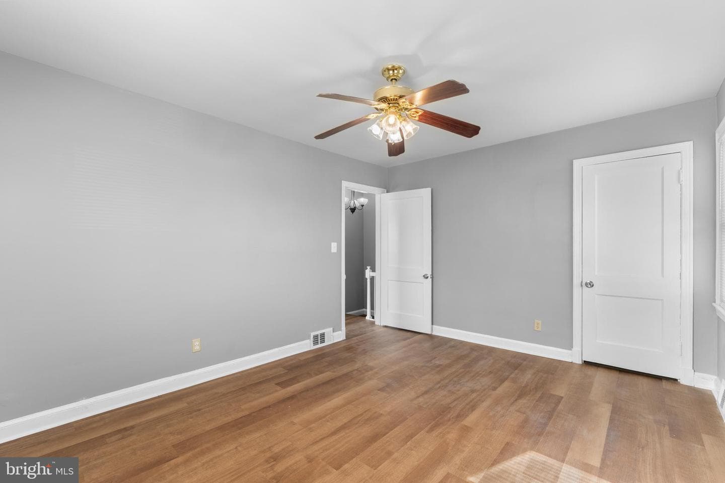 1811 T Place SE photo 17