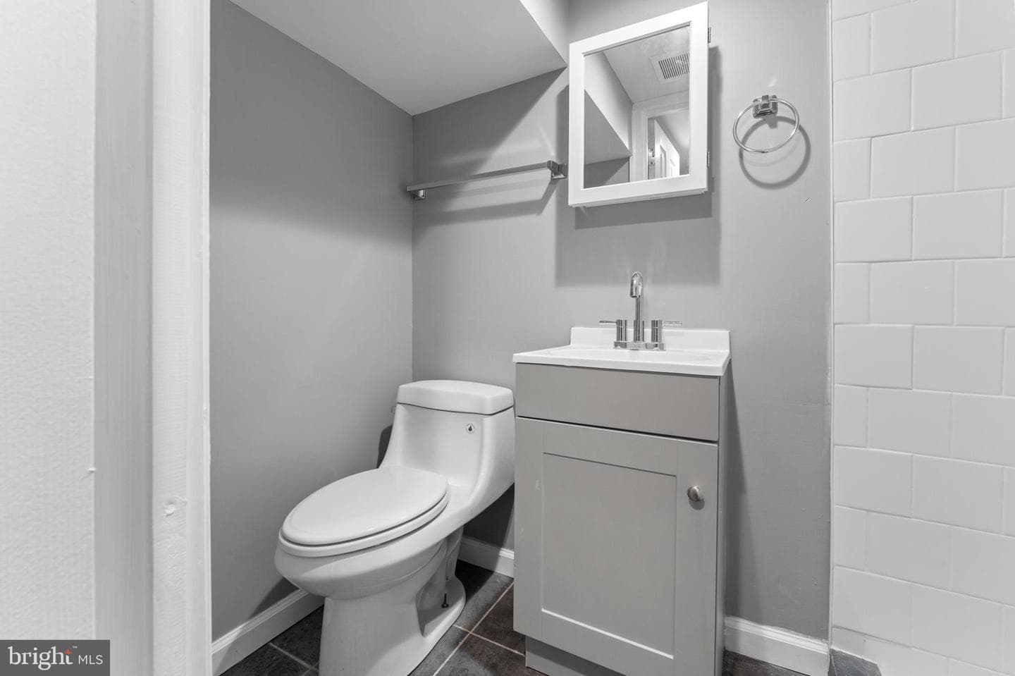 1811 T Place SE photo 27