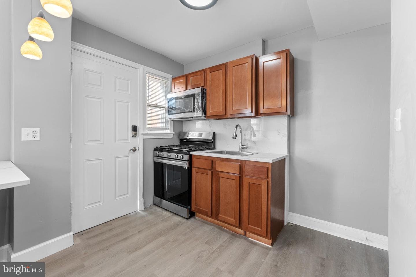 1811 T Place SE photo 31