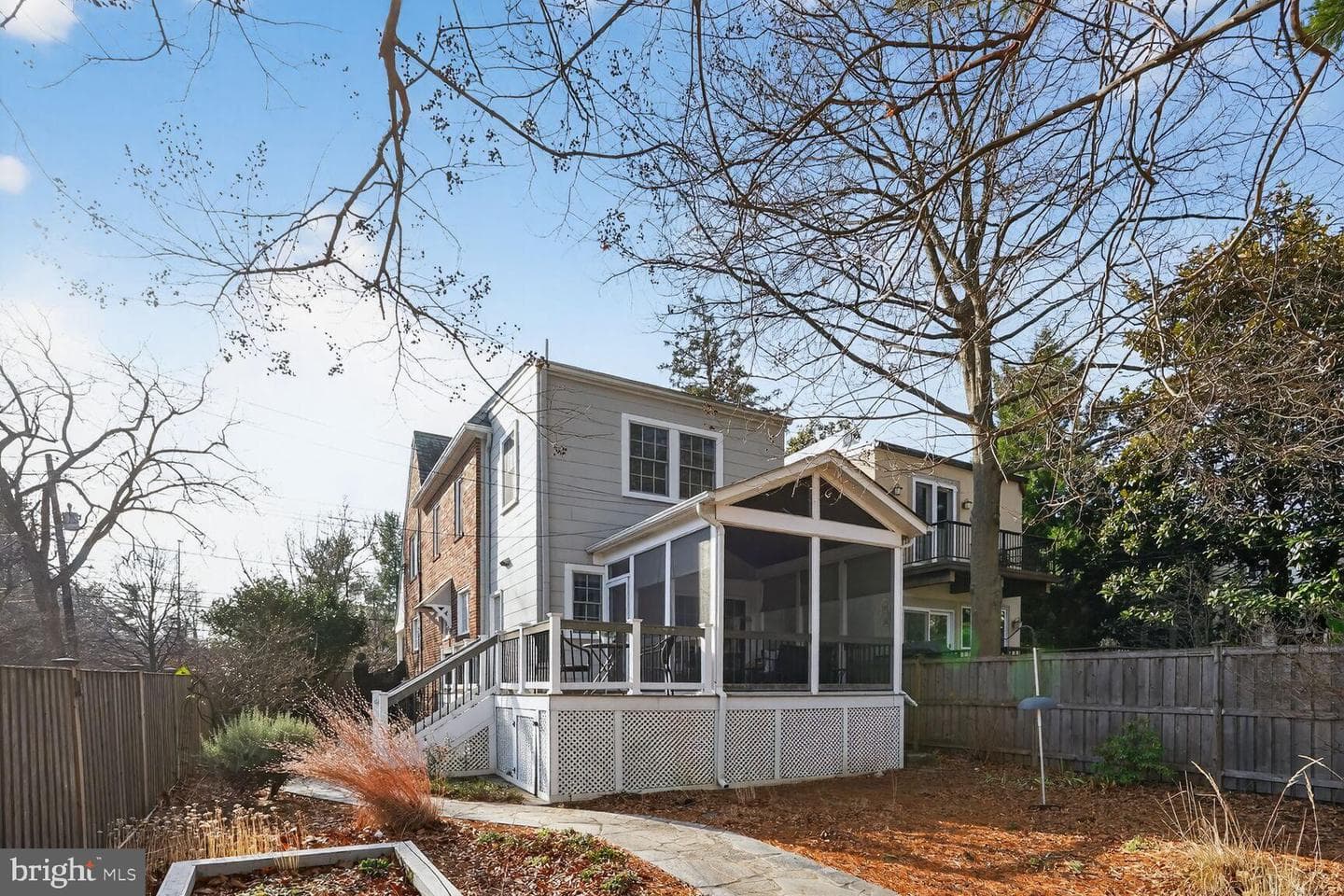 3811 Upton Street NW photo 31