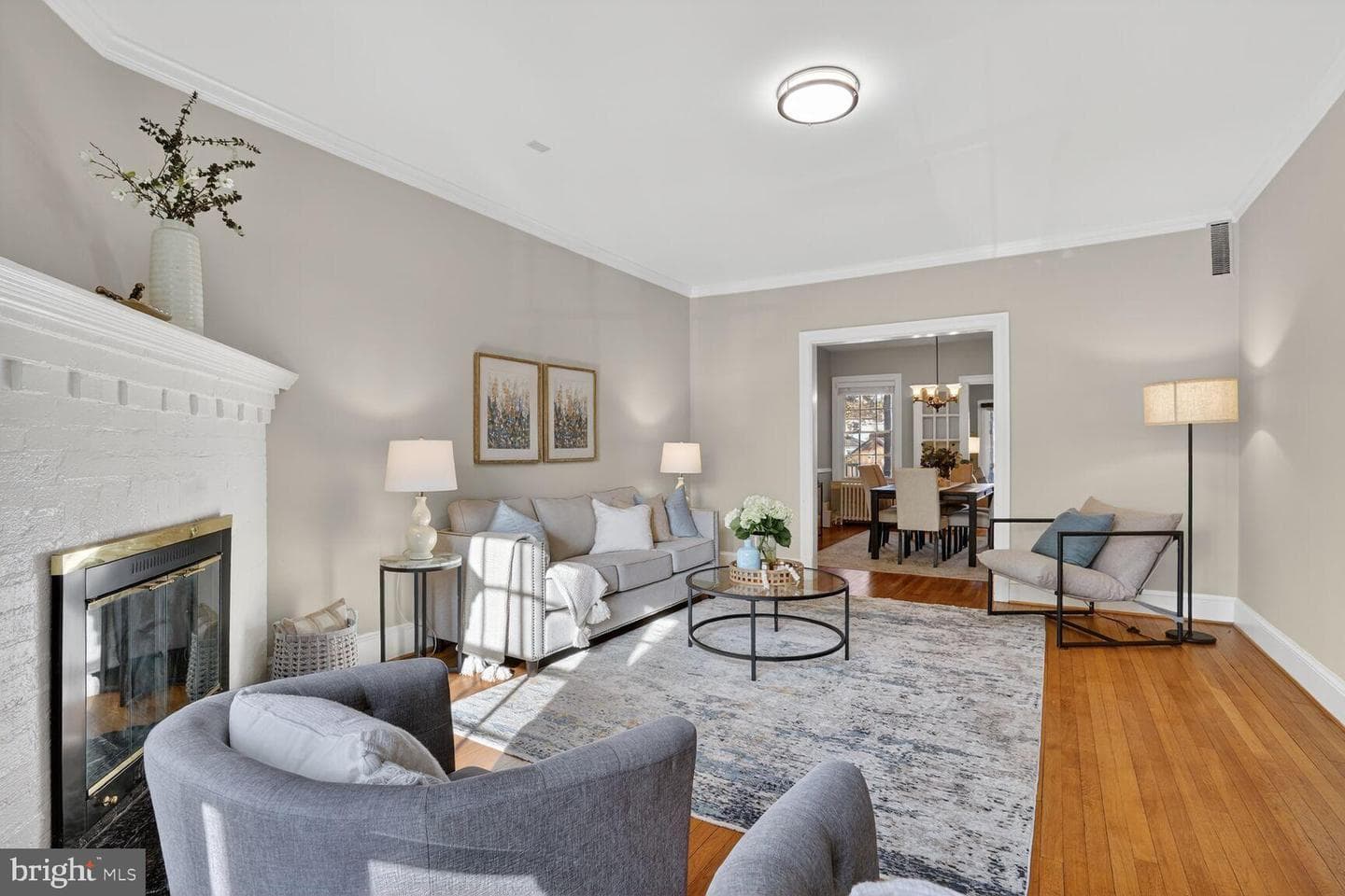 3811 Upton Street NW photo 5