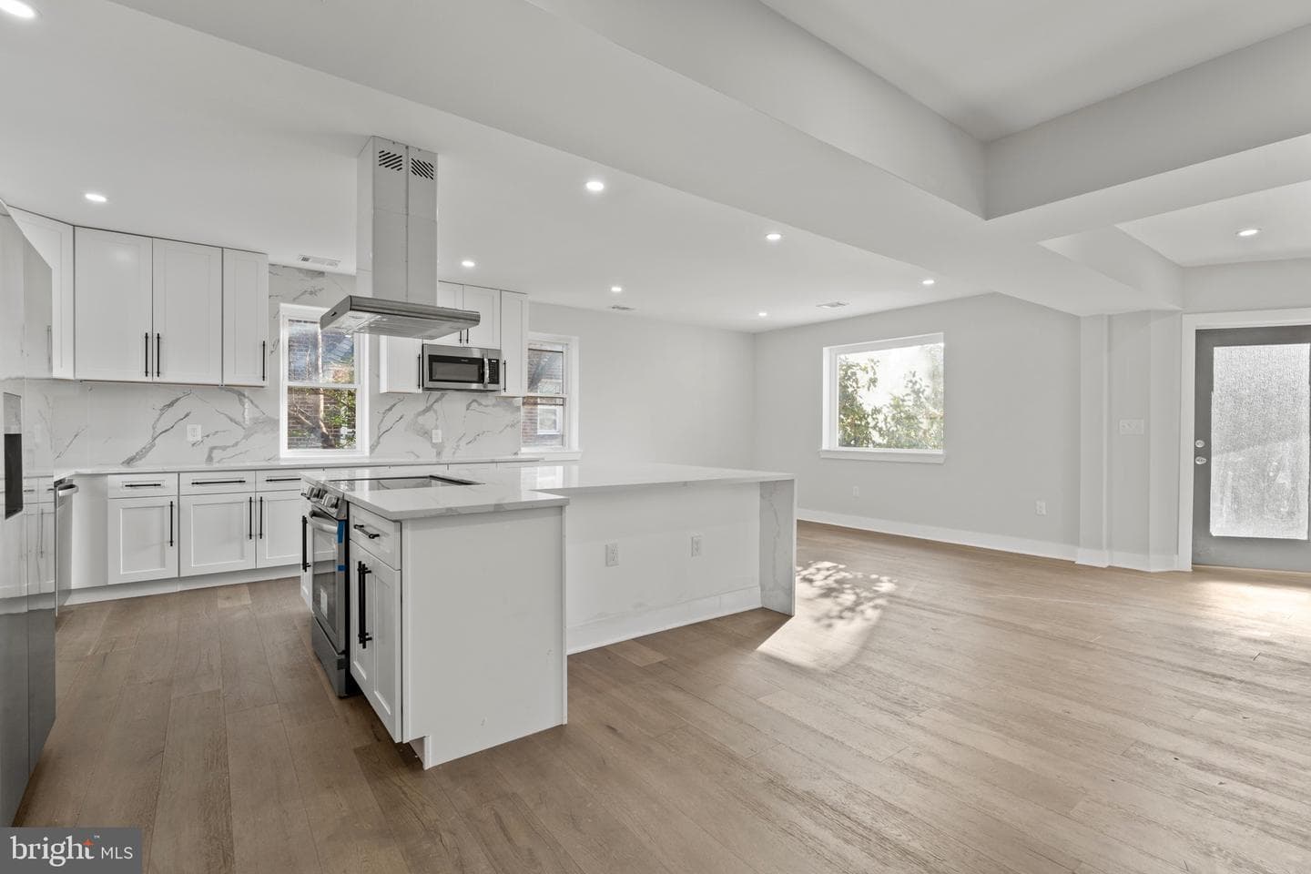 33 Nicholson Street NW photo 23