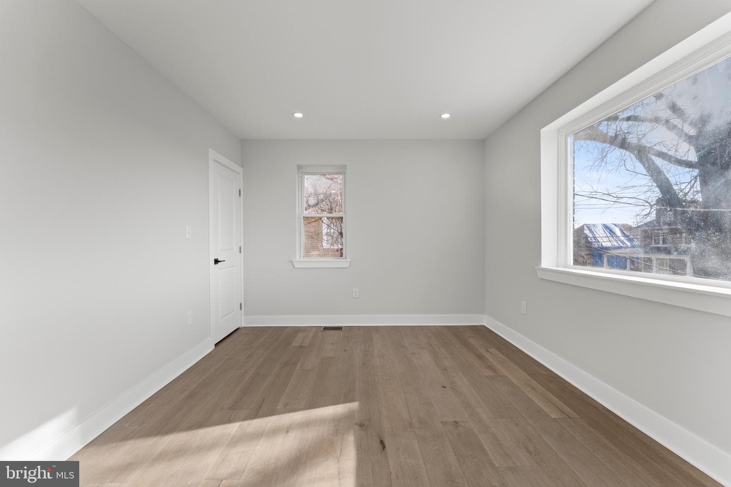 33 Nicholson Street NW photo 43