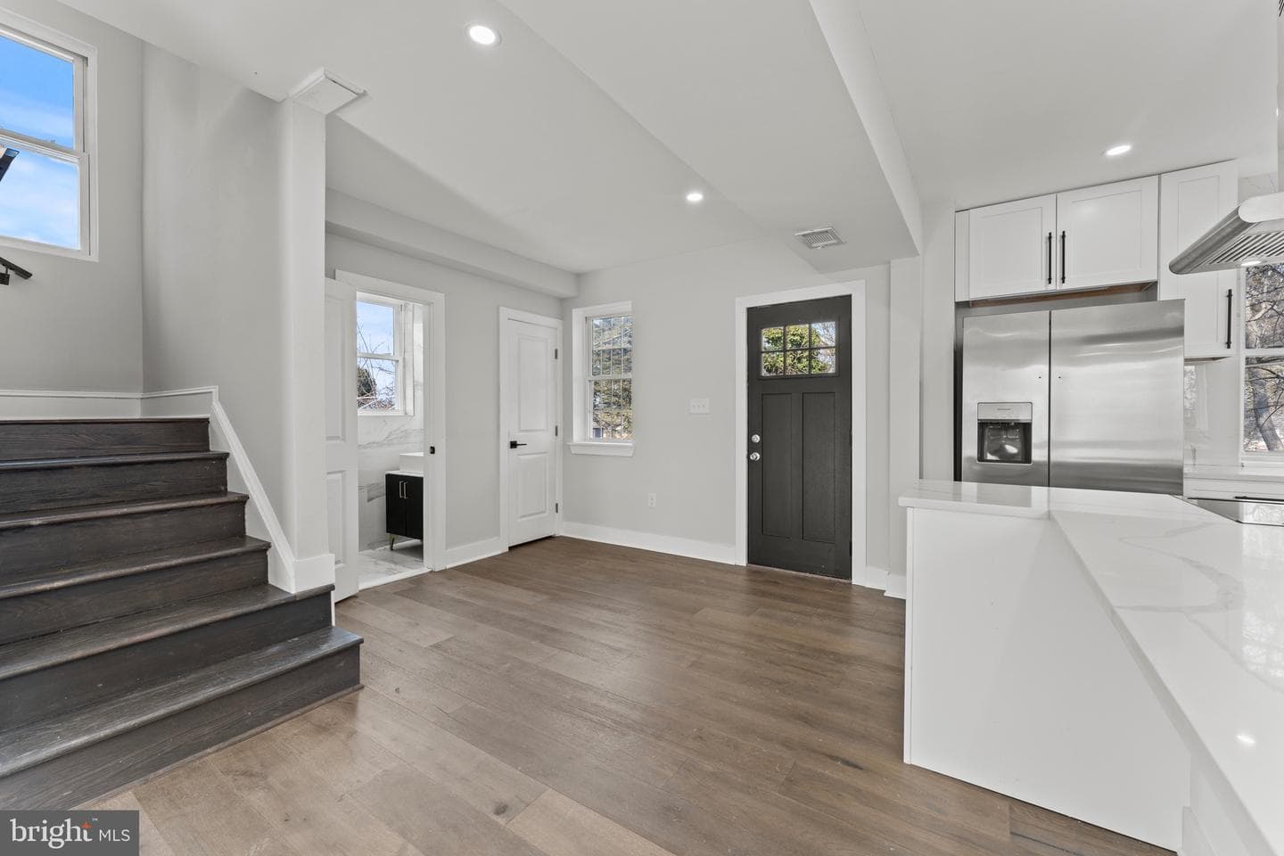 33 Nicholson Street NW photo 7