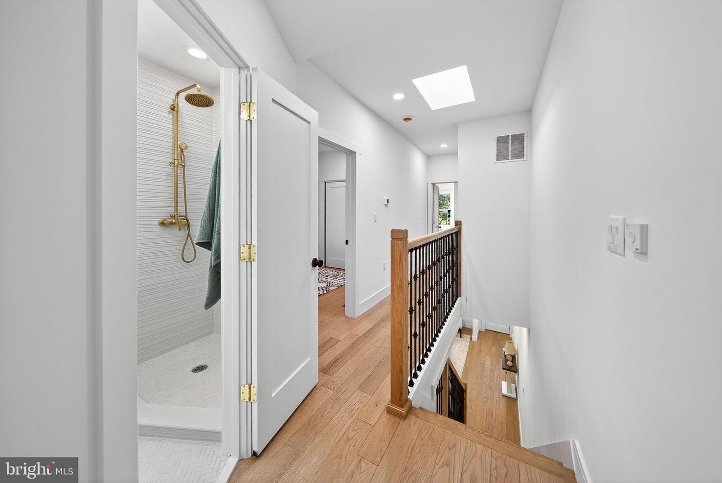 919 F Street NE photo 32