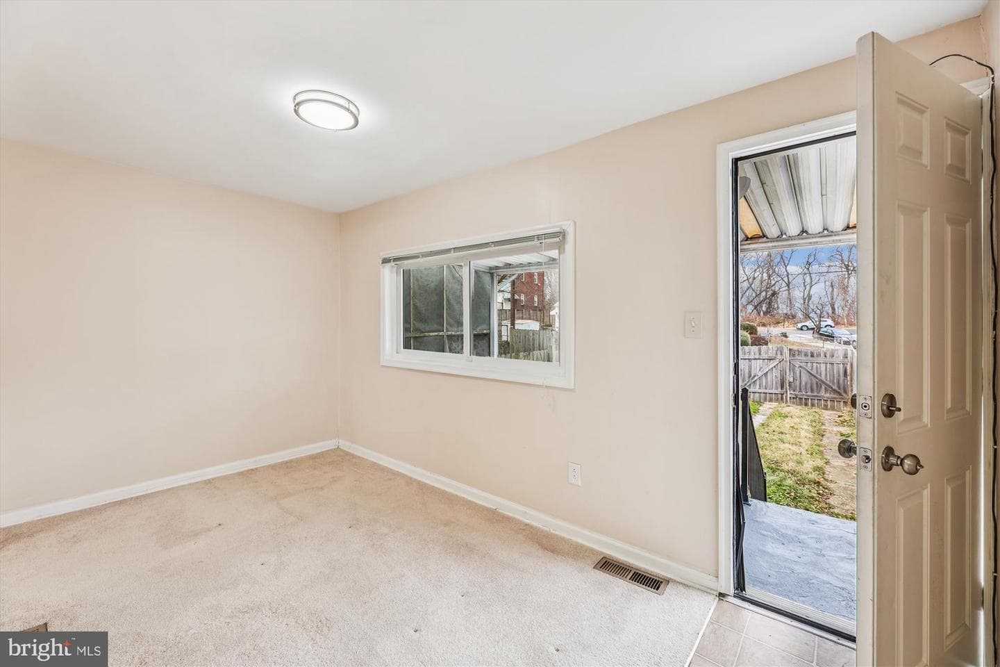 4007 1st Street SW photo 10