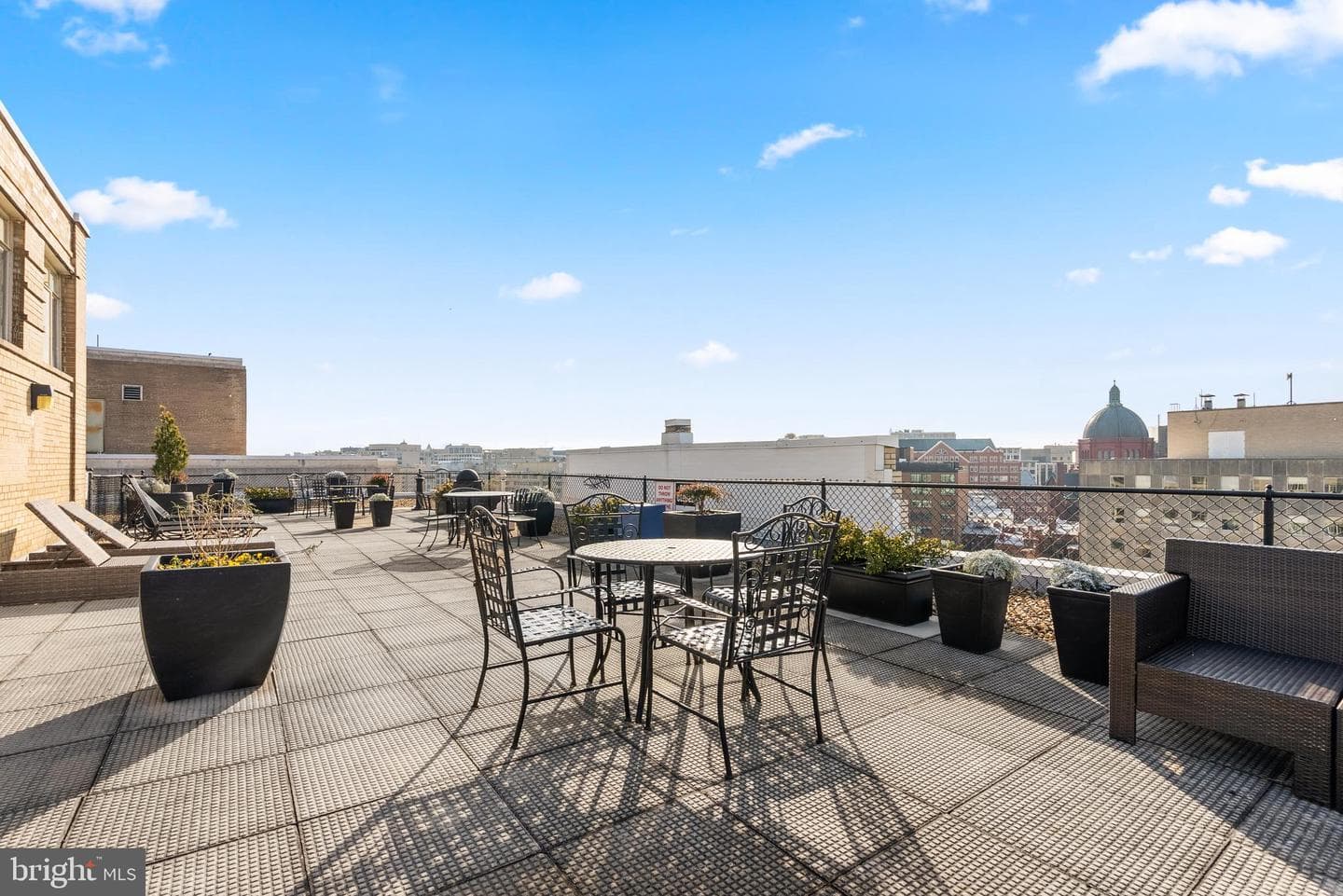 1727 Massachusetts Avenue NW #502 photo 20