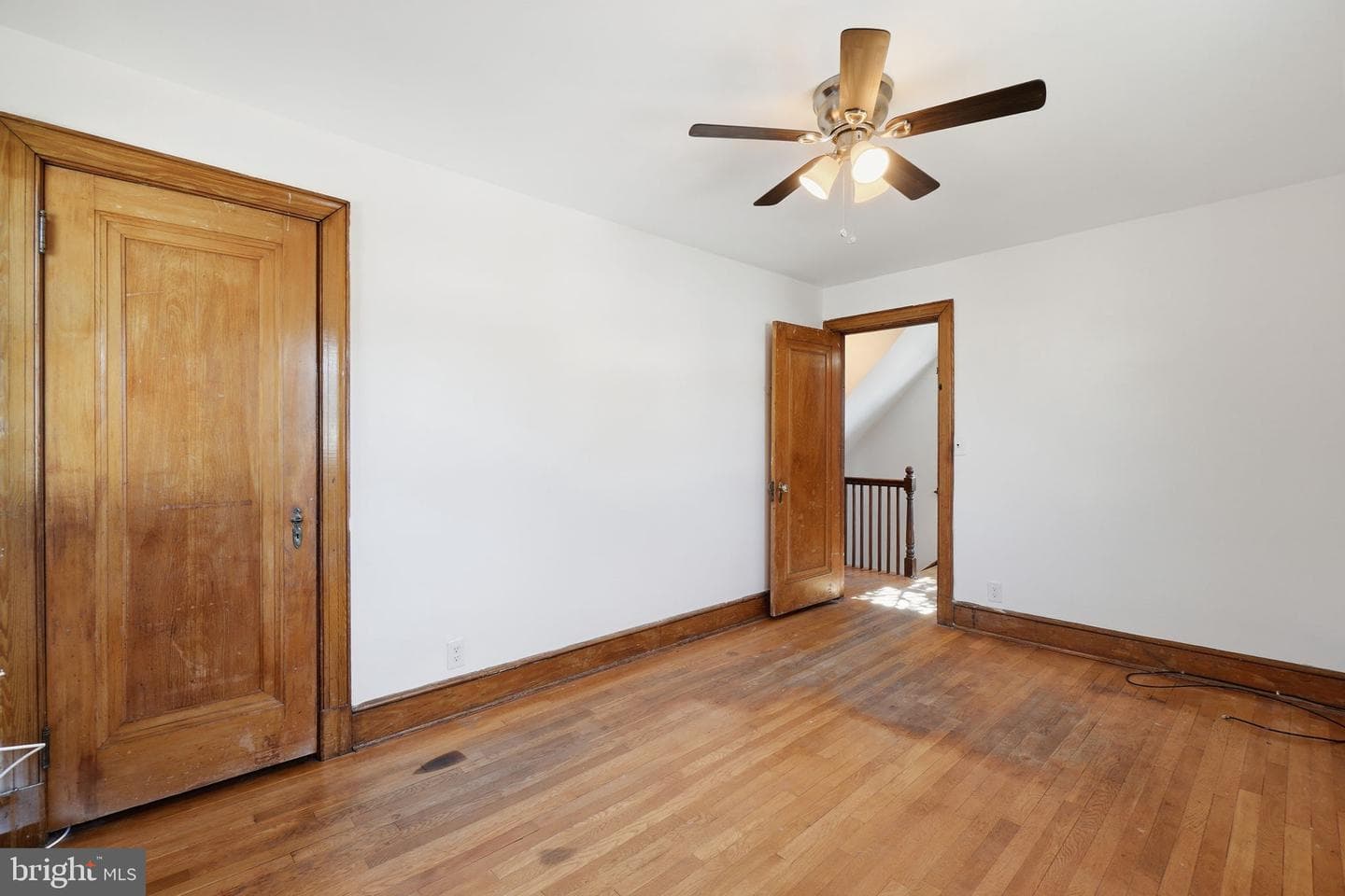 1927 Quincy Street NE photo 9