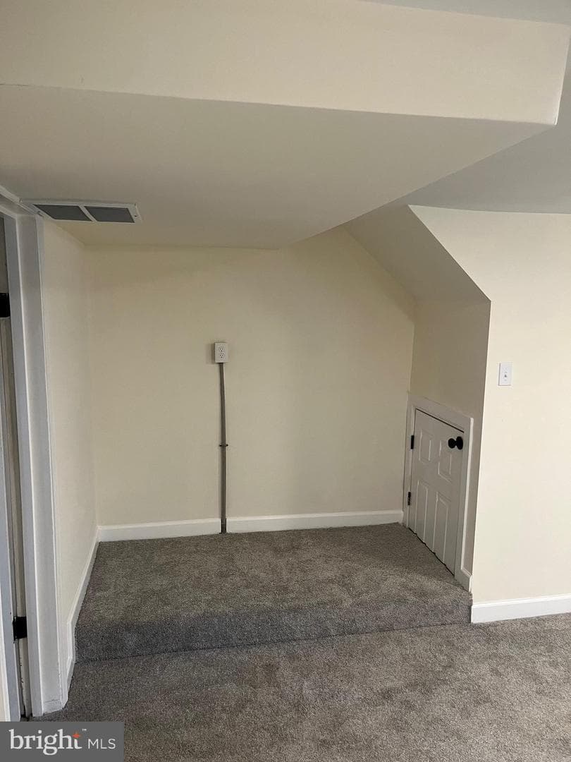 79 Elmira Street SW photo 34