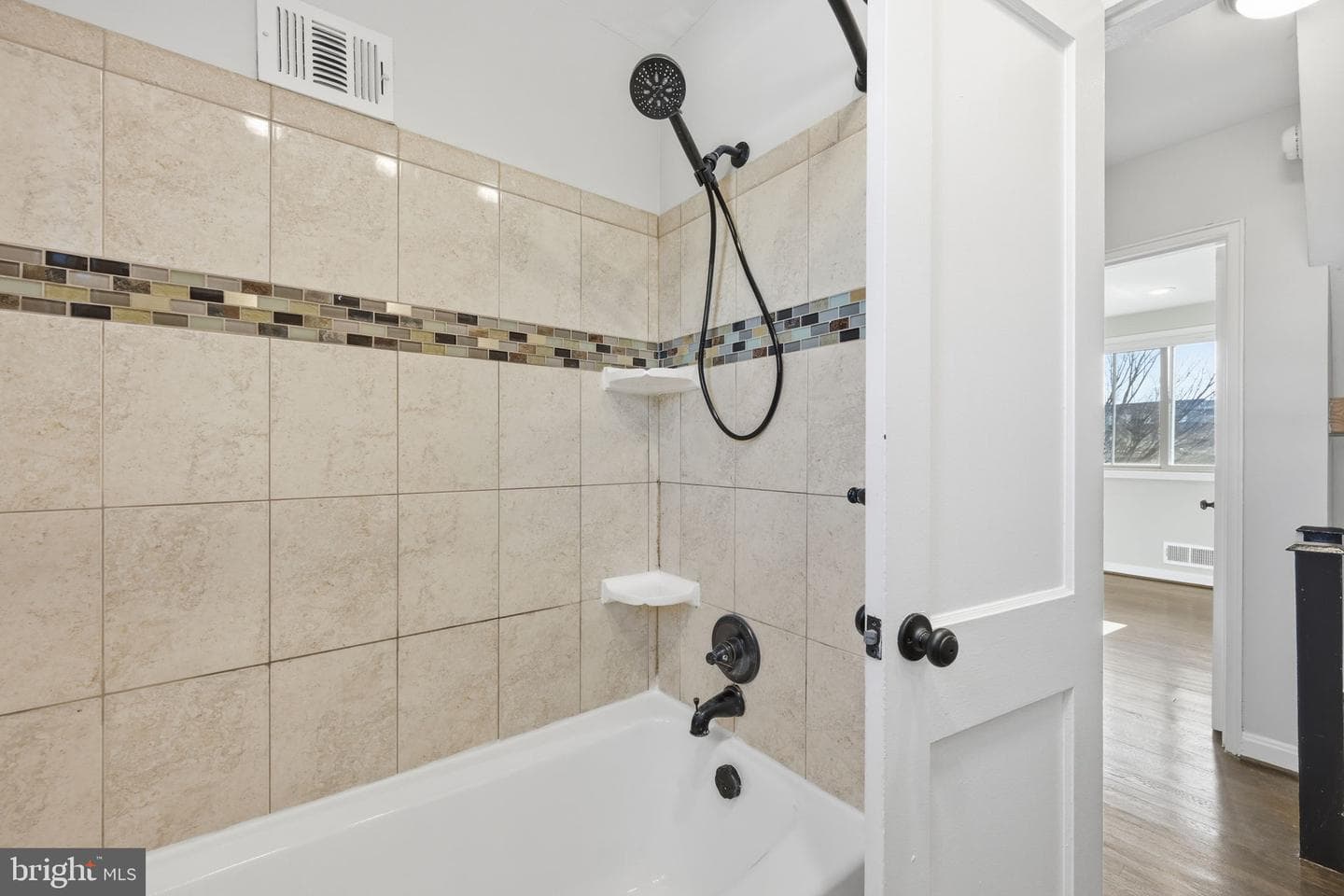 5701 Chillum Place NE photo 31