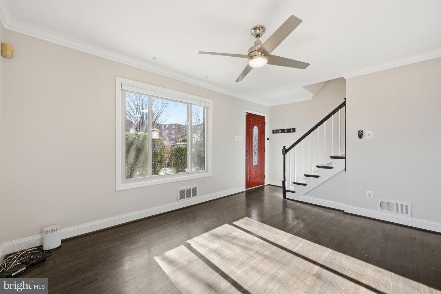 5701 Chillum Place NE photo 4