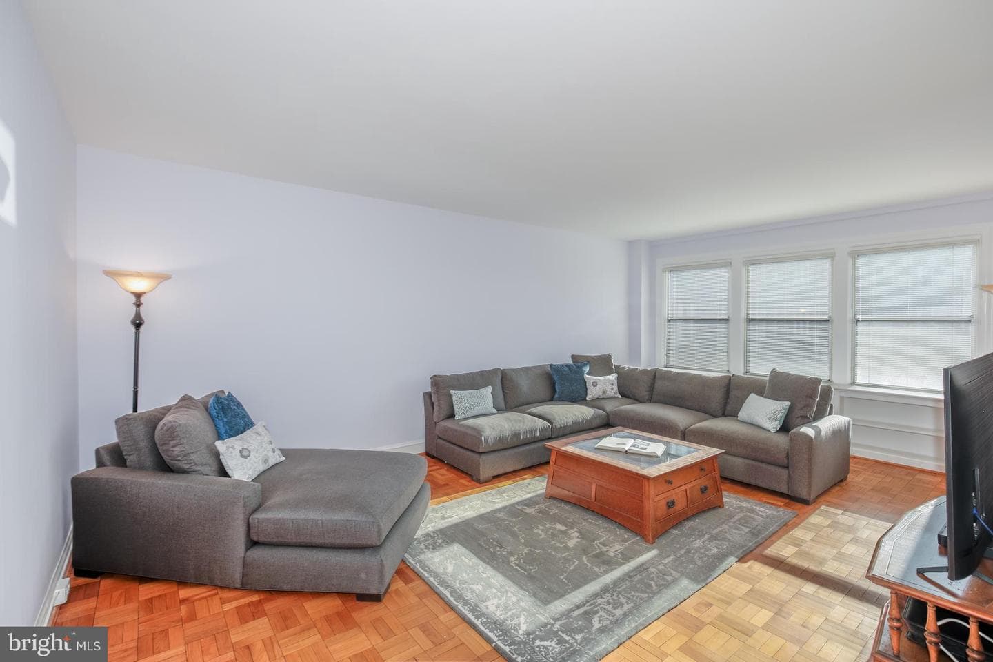 4000 Cathedral Avenue NW #531b photo 4