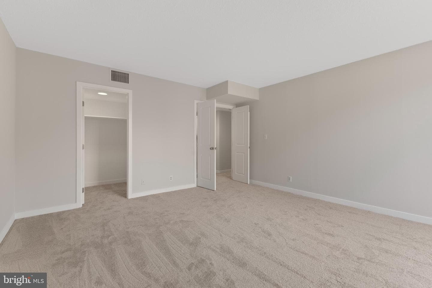 1099 22nd Street NW #601 photo 35