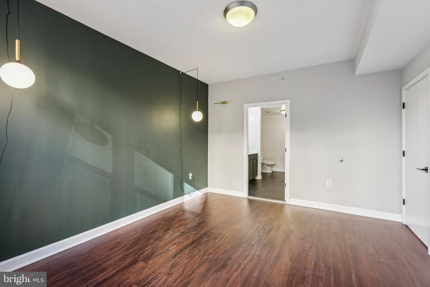400 Massachusetts Avenue NW #215 photo 17