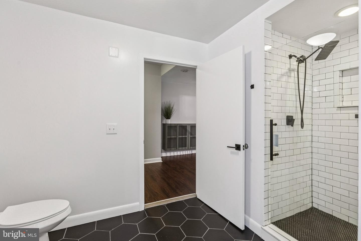 400 Massachusetts Avenue NW #215 photo 21