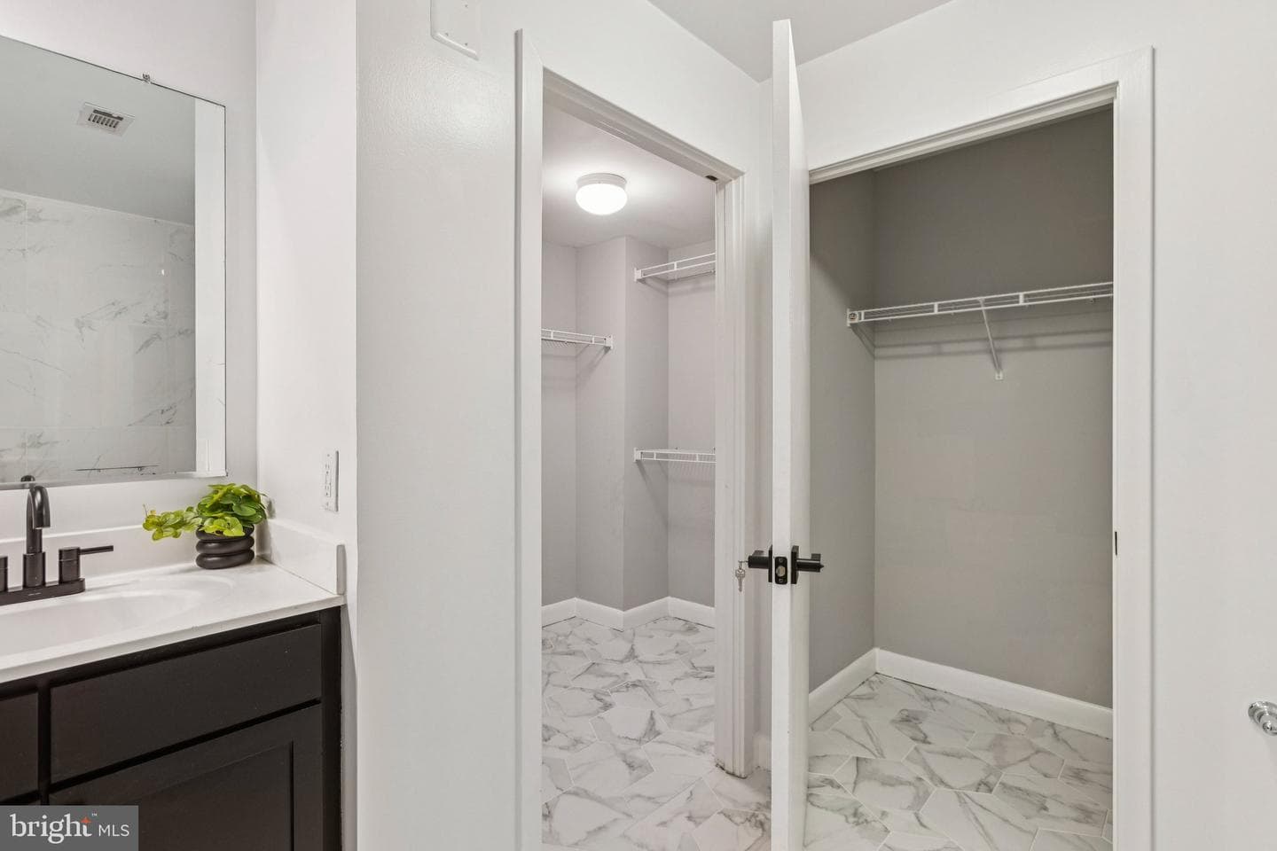 400 Massachusetts Avenue NW #215 photo 31