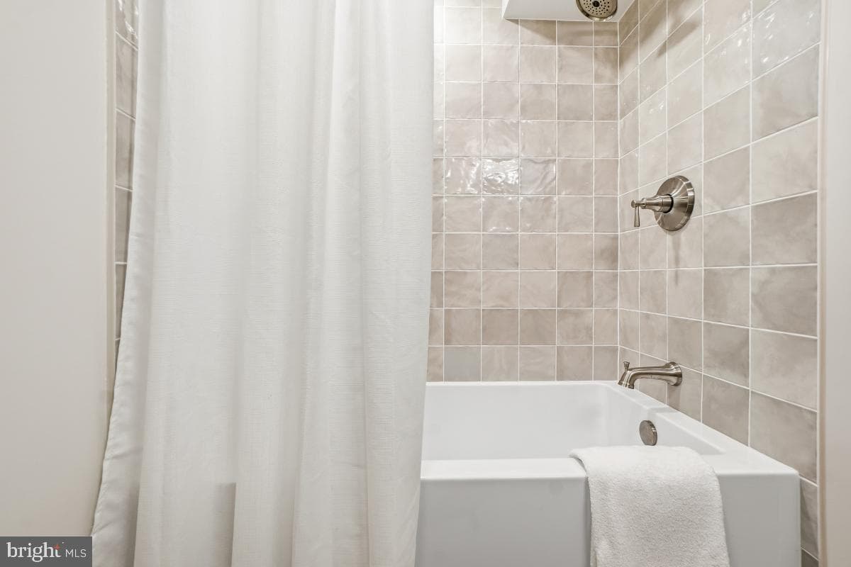 1706 16th Street NW #1 photo 31