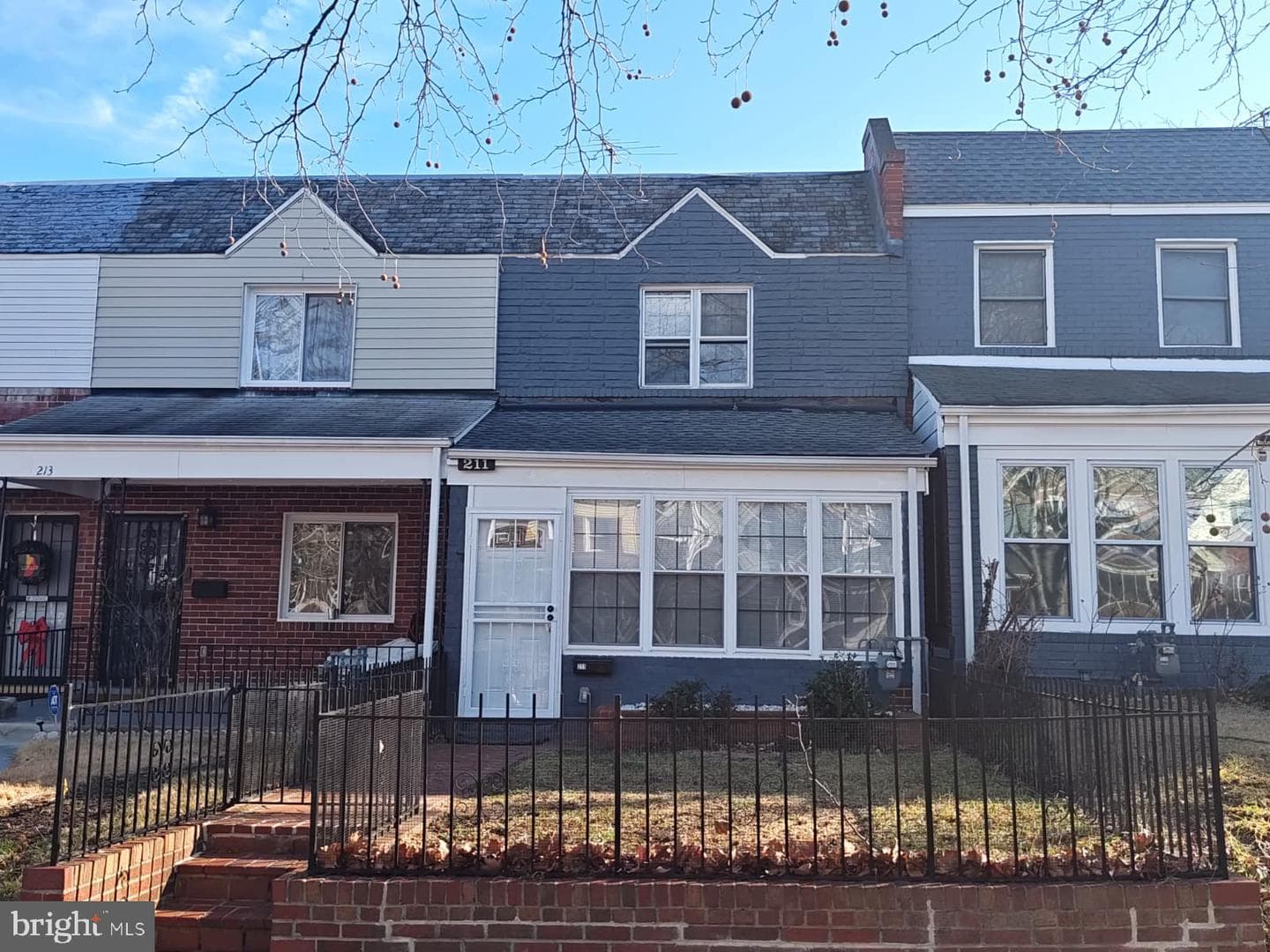 211 34th Street NE, Washington